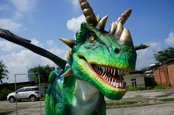 Lunapark Canlı Gösteri Gerçek Görünümlü Dinozorlar