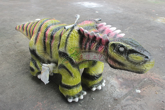 Süper Sevimli Esnek Dinozor Oyuncak Araba 12 V Akü Alışveriş Merkezi İçin Sürülen