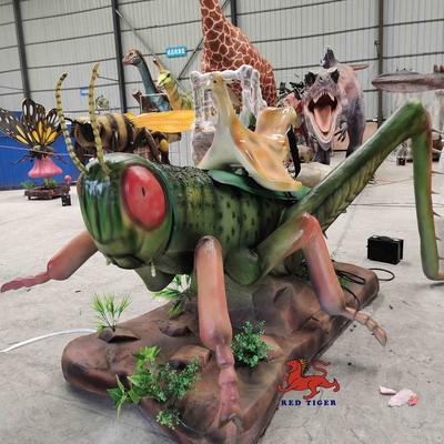 Animatronik Dev Çekirge Modeli Yetişkin Yaş Yüksek Yoğunluklu Sünger Malzemesi