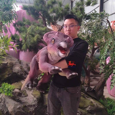 satın al Sahne gösterisi Küçük dinozor el kuklası Protoceratops online manufacture