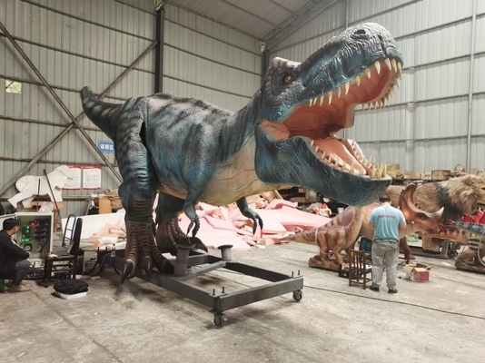 Hava koşullarına dayanıklı gerçekçi animatronik dinozor T-rex Servo motorlar dinozor Geniş hareket yelpazesi